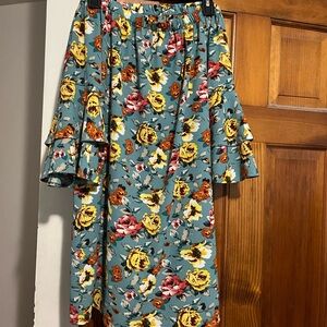 Adorable Xhilaration off the shoulder shift dress. NWNT